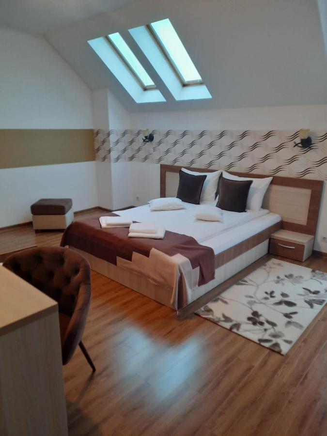 Villa Prestige Sovata Buitenkant foto